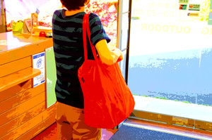 エコバッグの定番 グラナイトギア「エアキャリアー」